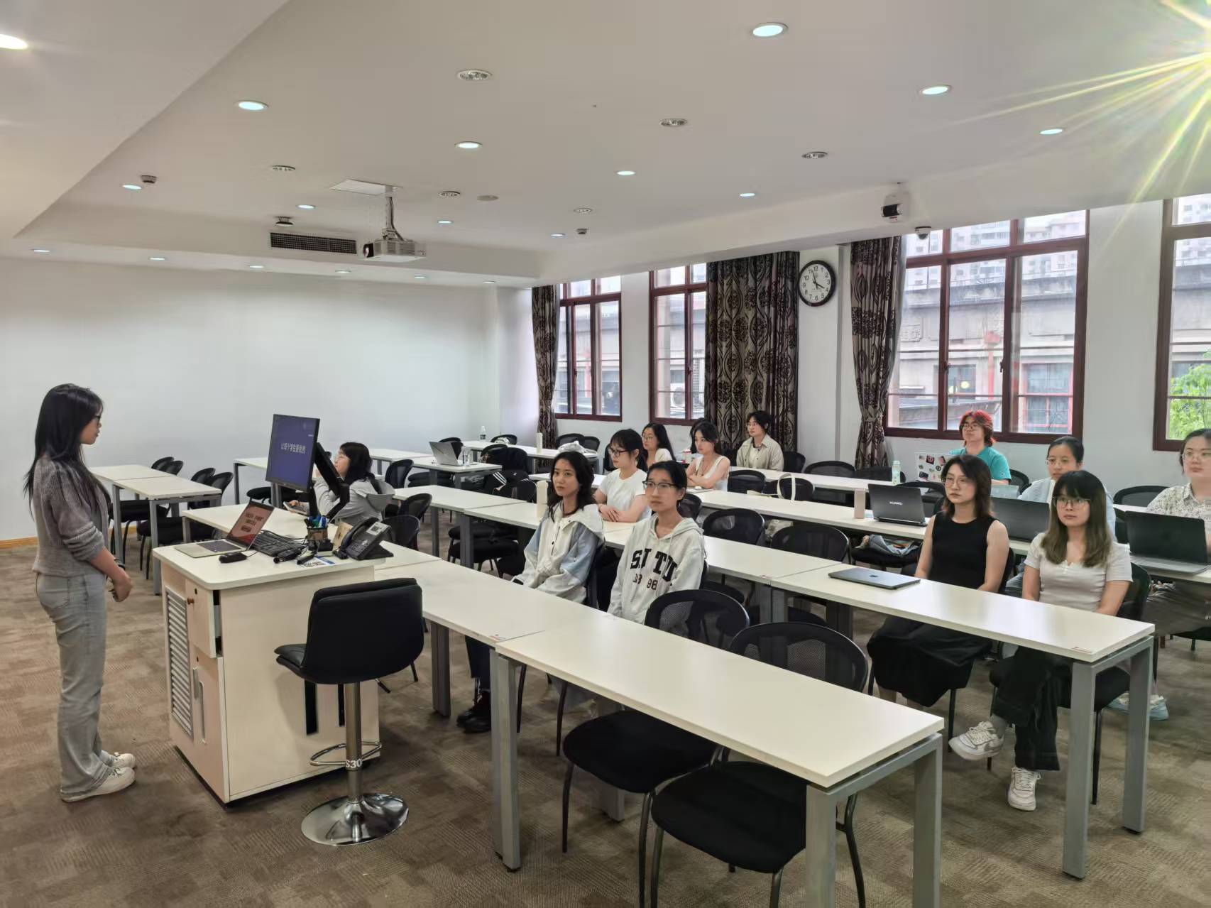 1748266245137606.jpg 1748266245137606.jpg